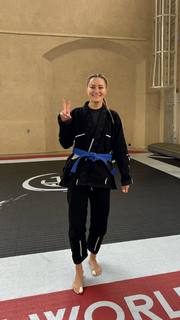 Justine Ezarik feet photo thumbnail