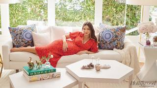 Miranda Kerr feet photo thumbnail