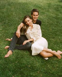 Miranda Kerr feet photo thumbnail