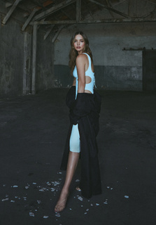 Miranda Kerr feet photo thumbnail