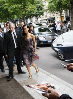 Megan Fox feet photo thumbnail