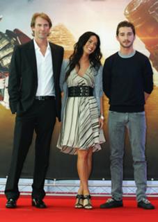Megan Fox feet photo thumbnail