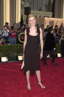 Cameron Diaz feet photo thumbnail
