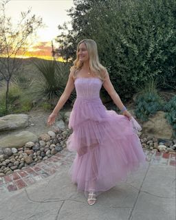 Justine Ezarik feet photo thumbnail