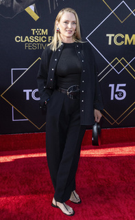 Uma Thurman feet photo thumbnail
