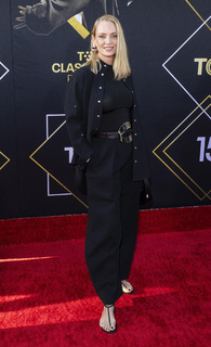 Uma Thurman feet photo thumbnail