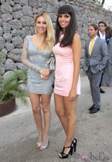 Cristina Pedroche feet photo thumbnail