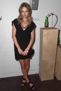 Kate Bosworth feet photo thumbnail
