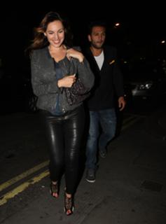 Kelly Brook feet photo thumbnail
