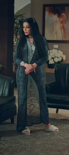 Haifa Wehbe feet photo thumbnail