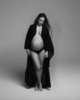 Rumer Willis feet photo thumbnail