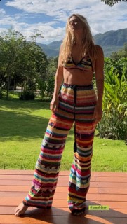Carolina Dieckmann feet photo thumbnail