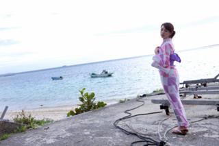 Ai Shinozaki feet photo thumbnail