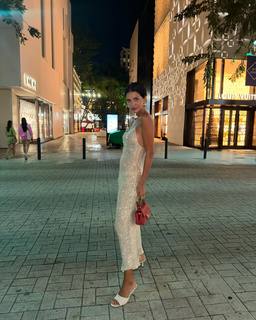 Zaira Nara feet photo thumbnail