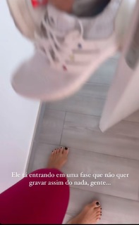 Kelly Key feet photo thumbnail