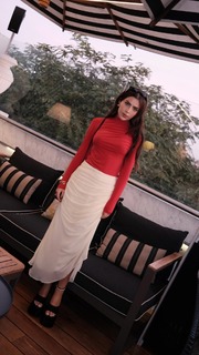 Jade Picon feet photo thumbnail