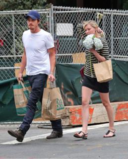Kirsten Dunst feet photo thumbnail