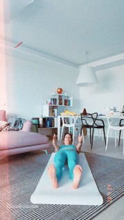 Irene Junquera feet photo thumbnail