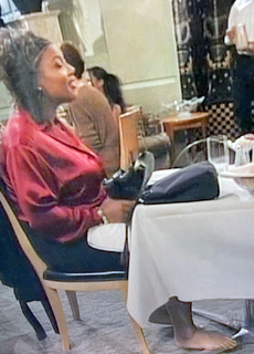 Queen Latifah feet photo 5