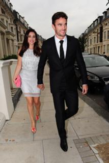Kelly Brook feet photo thumbnail