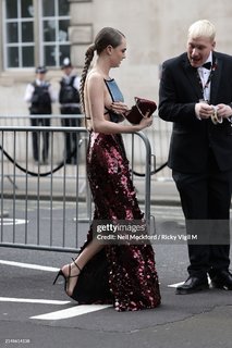 Cara Delevingne feet photo thumbnail
