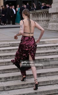 Cara Delevingne feet photo thumbnail