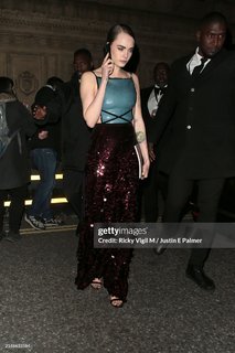 Cara Delevingne feet photo thumbnail