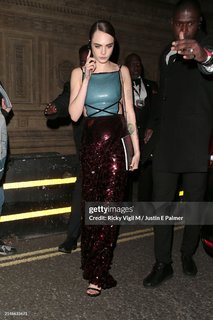 Cara Delevingne feet photo thumbnail