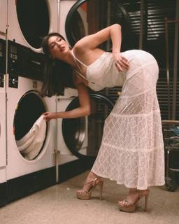 Rachel Pizzolato feet photo thumbnail