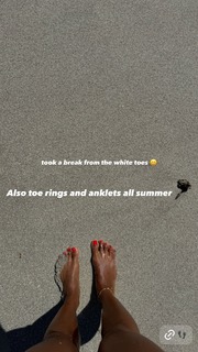 Karrueche Tran feet photo thumbnail