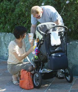 Catherine Bell feet photo thumbnail