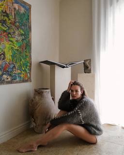 Josephine Skriver feet photo thumbnail