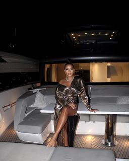 Angela Simmons feet photo thumbnail