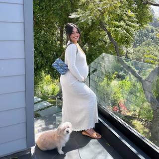 Vanessa Hudgens feet photo thumbnail