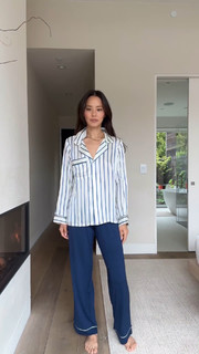 Jamie Chung feet photo thumbnail