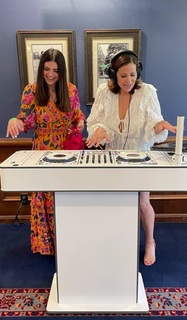 Constance Marie feet photo thumbnail