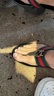Kyle Unfug feet photo thumbnail