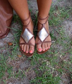 Paula Echevarría feet photo thumbnail