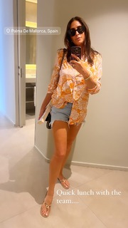 Lisa Snowdon feet photo thumbnail