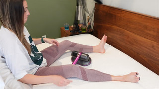 Rachel Ballinger feet photo thumbnail