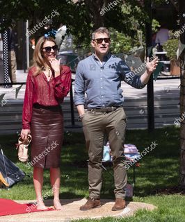Cat Deeley feet photo thumbnail