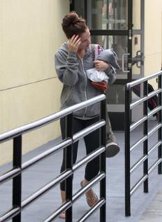 Minka Kelly feet photo thumbnail
