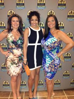 Jordin Sparks feet photo thumbnail