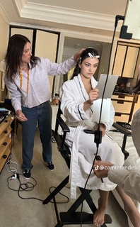 Camila Mendes feet photo thumbnail