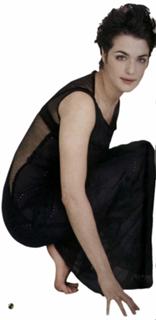 Rachel Weisz feet photo thumbnail
