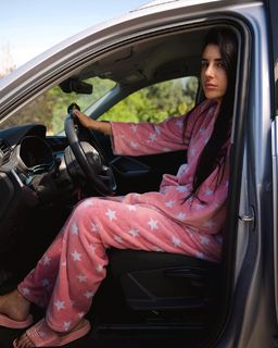 Valentina Vignali feet photo thumbnail