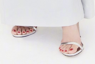 Mi Yang feet photo thumbnail