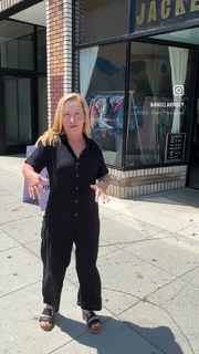 Angela Kinsey feet photo thumbnail
