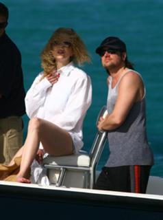 Nicole Kidman feet photo thumbnail