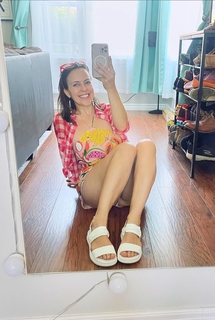 Olga Kay feet photo 5